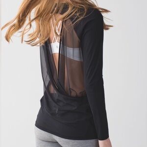 Lululemon If You're Lucky Long Sleeve Tee
Black Sz 4